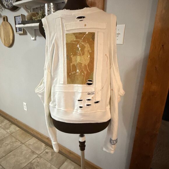 SMFK crewneck sweatshirt size small thrashed trashed cream color destroyed paint - Picture 5 of 12